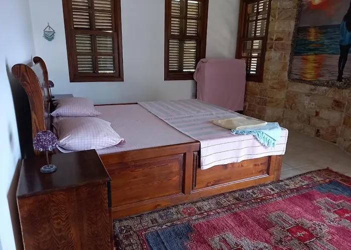 Datca,Mesudiye 'De Muestakil Guenluek Kiralik Villa דטקה